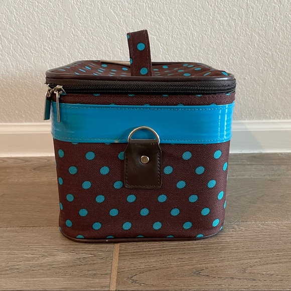 J Garden Makeup Bag - Picture 4 of 7